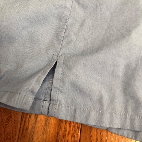 Sale: 5 for $10 - Scrub Jackets sale is for the M - L is free - Picture 3 of 9